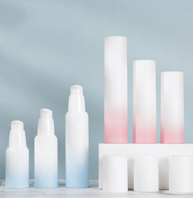 Good price اسپری لوسیون بدون هوا مات اسپری ظروف آرایشی پلاستیکی گرادیان 50 گرمی 3.3*14.5 سانتی متر آنلاین